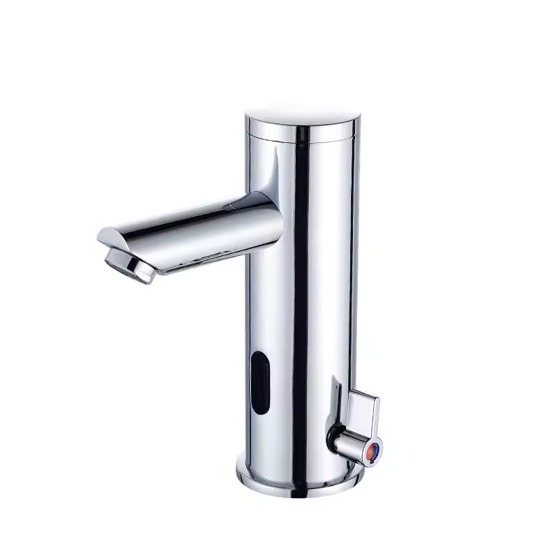 Horúci a studený senzor pre automatickú faucet